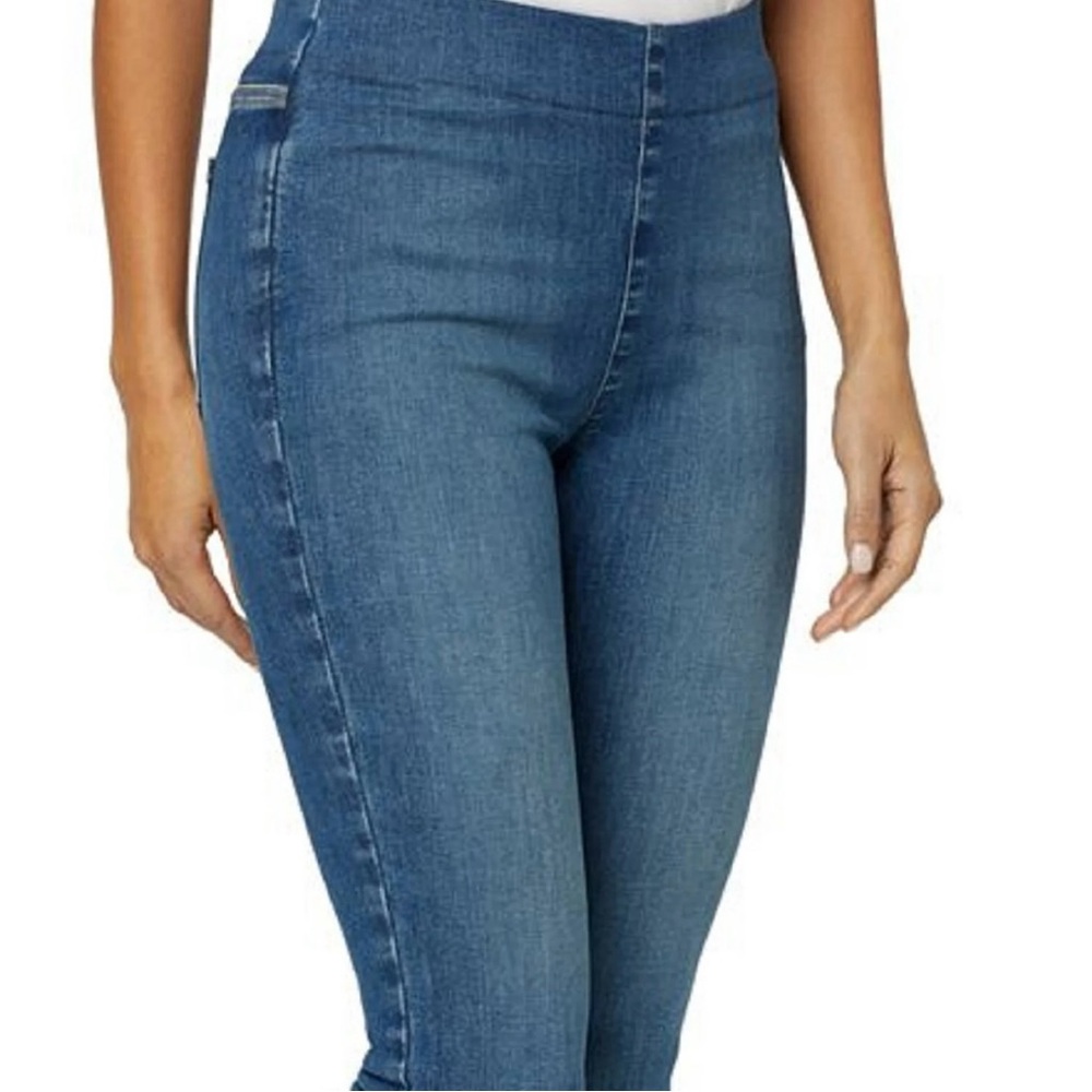 NYDJ Pull On Slimming Medium Blue Denim Jeans | Lift Tuck Technology | Size 8